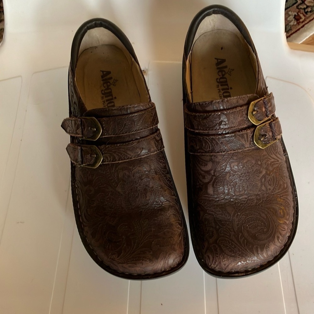ALEGRIA ALLI Choco Embossed Paisley Slip-on Comfort Clogs Size EU 41 Preowned